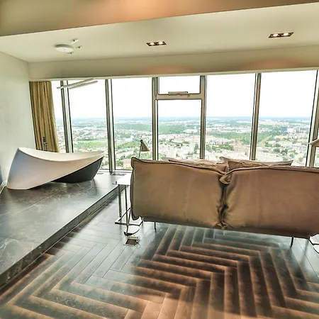 Hotel apartamentowy Sky Tower Prywatne 4*